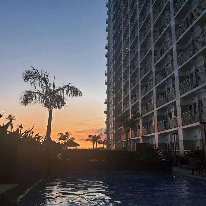 Smdc Coast Residences Lovely Fully-Furnished 1 Bedroom Condo With Pool マニラ市 エクステリア 写真